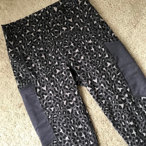 Fabletics Pants - FABLETICS legging leopard print NEW NEVER WORN